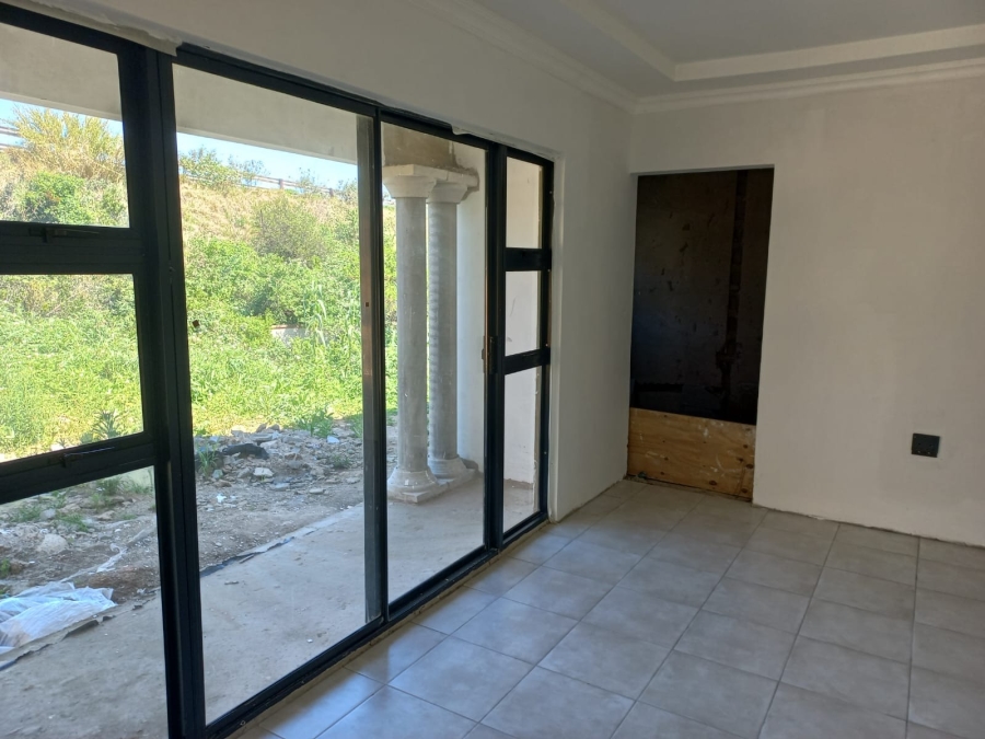 3 Bedroom Property for Sale in Nahoon Valley Park Eastern Cape